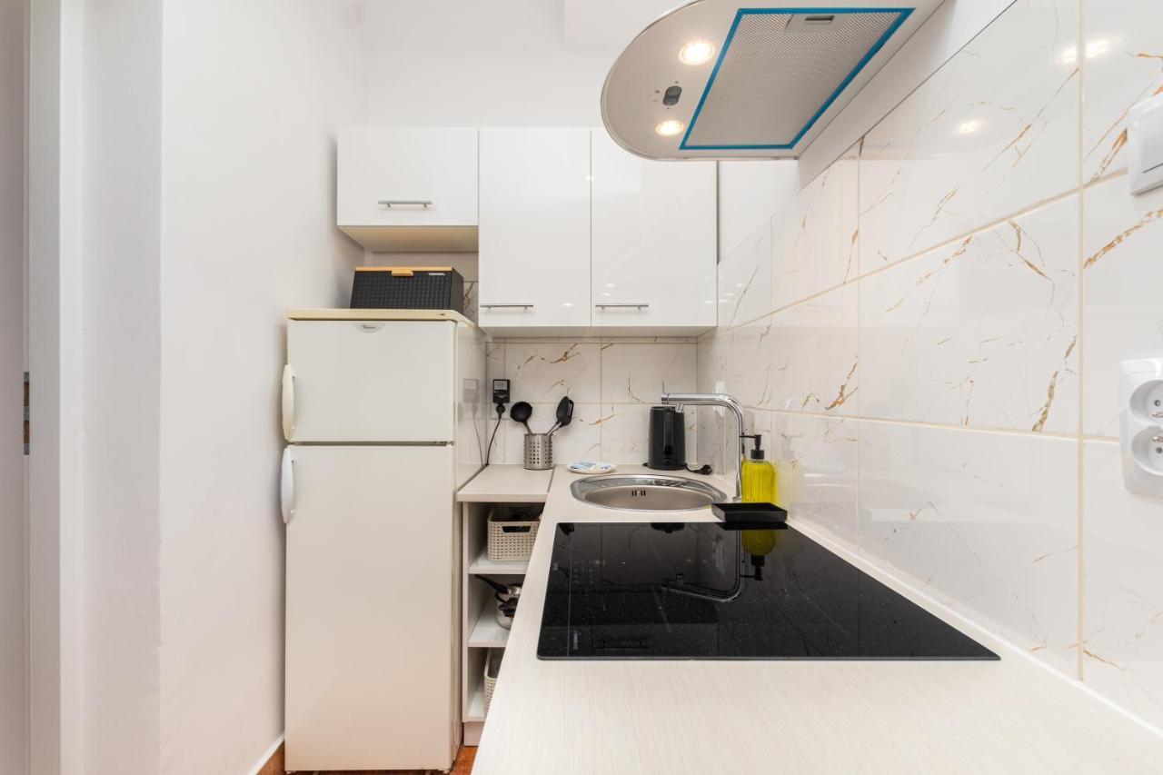 Popieluszki 2 By Homeprime Apartment *