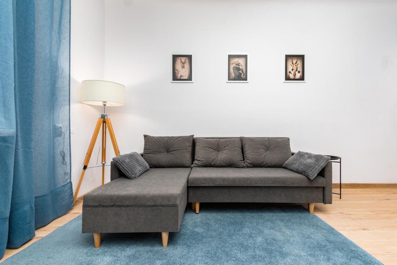 Apartment Popieluszki 2 By Homeprime